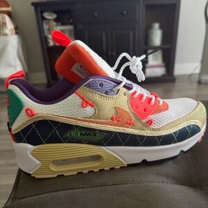 Nike Air Max 90 Trail Team Gold Mountaineering